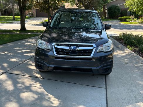 Used 2017 Subaru Forester 2.5i w/ Alloy Wheel Package AWD/4WD image 4