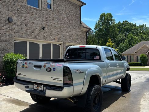 Used 2007 Toyota Tacoma PreRunner RWD image 2