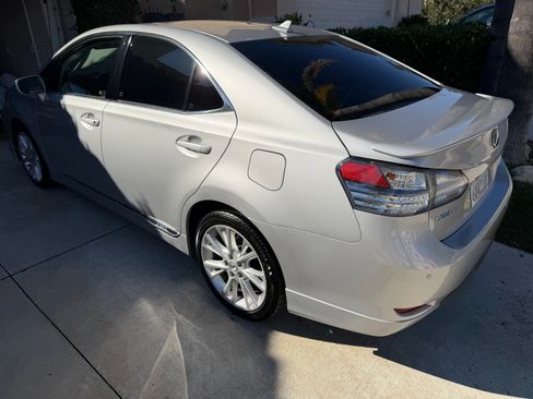Used 2011 Lexus HS 250h 250h Premium Sedan 4D image 8