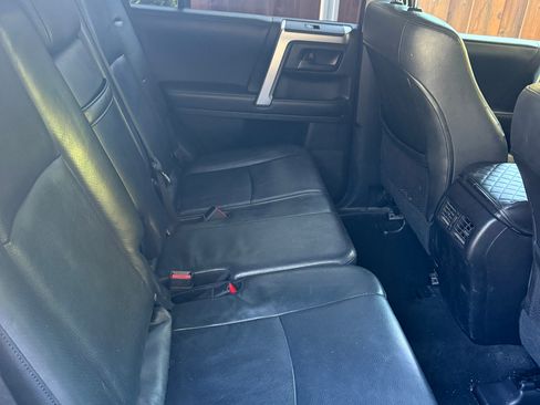 Used 2011 Toyota 4Runner Limited RWD image 9