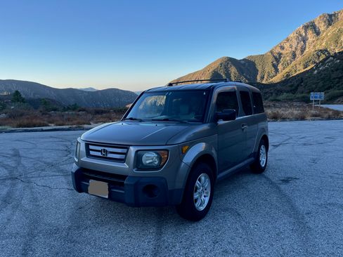 Used 2008 Honda Element EX image 2