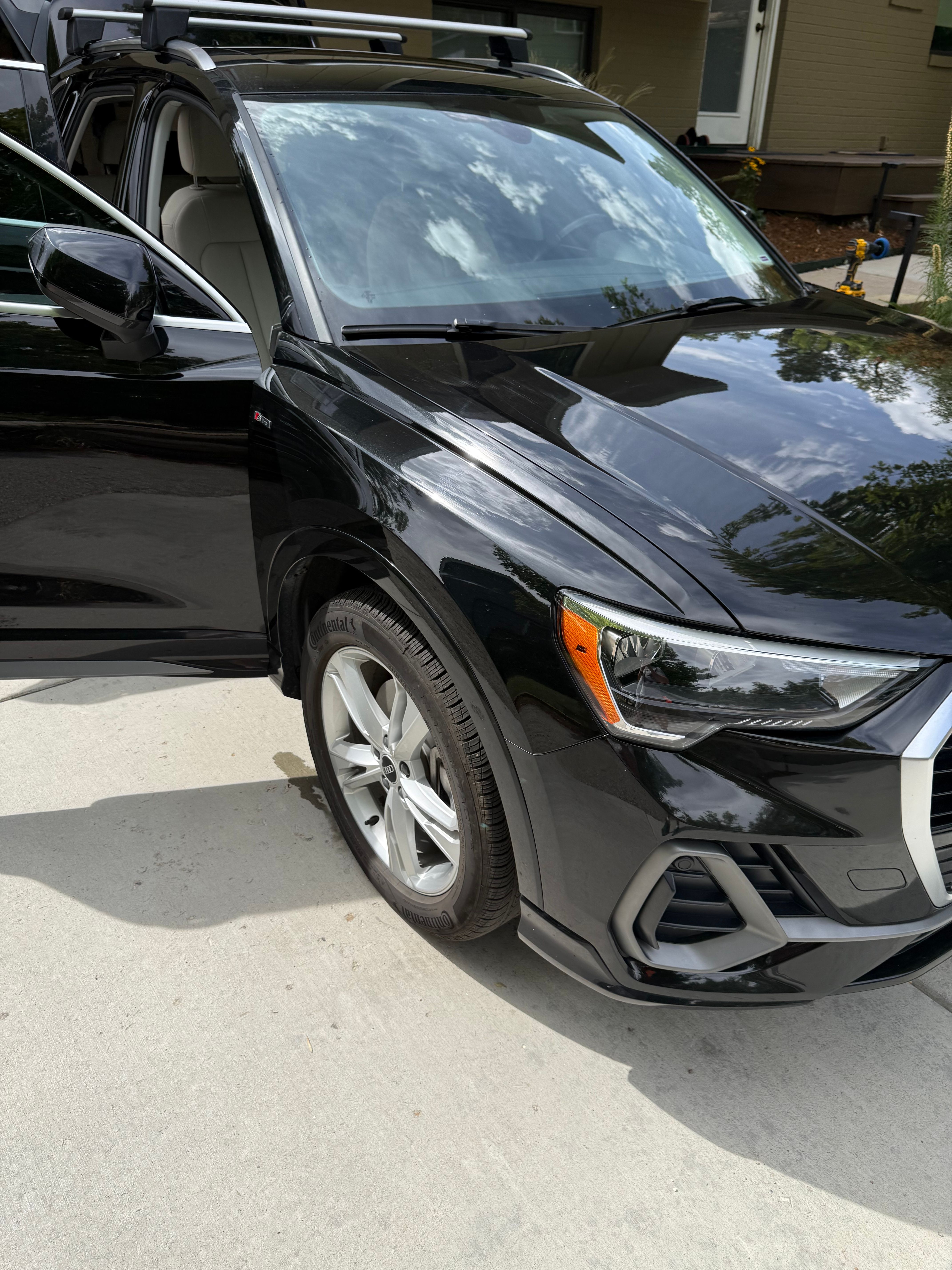 Used 2021 Audi Q3 2.0T Premium w/ Convenience Package AWD/4WD image 16