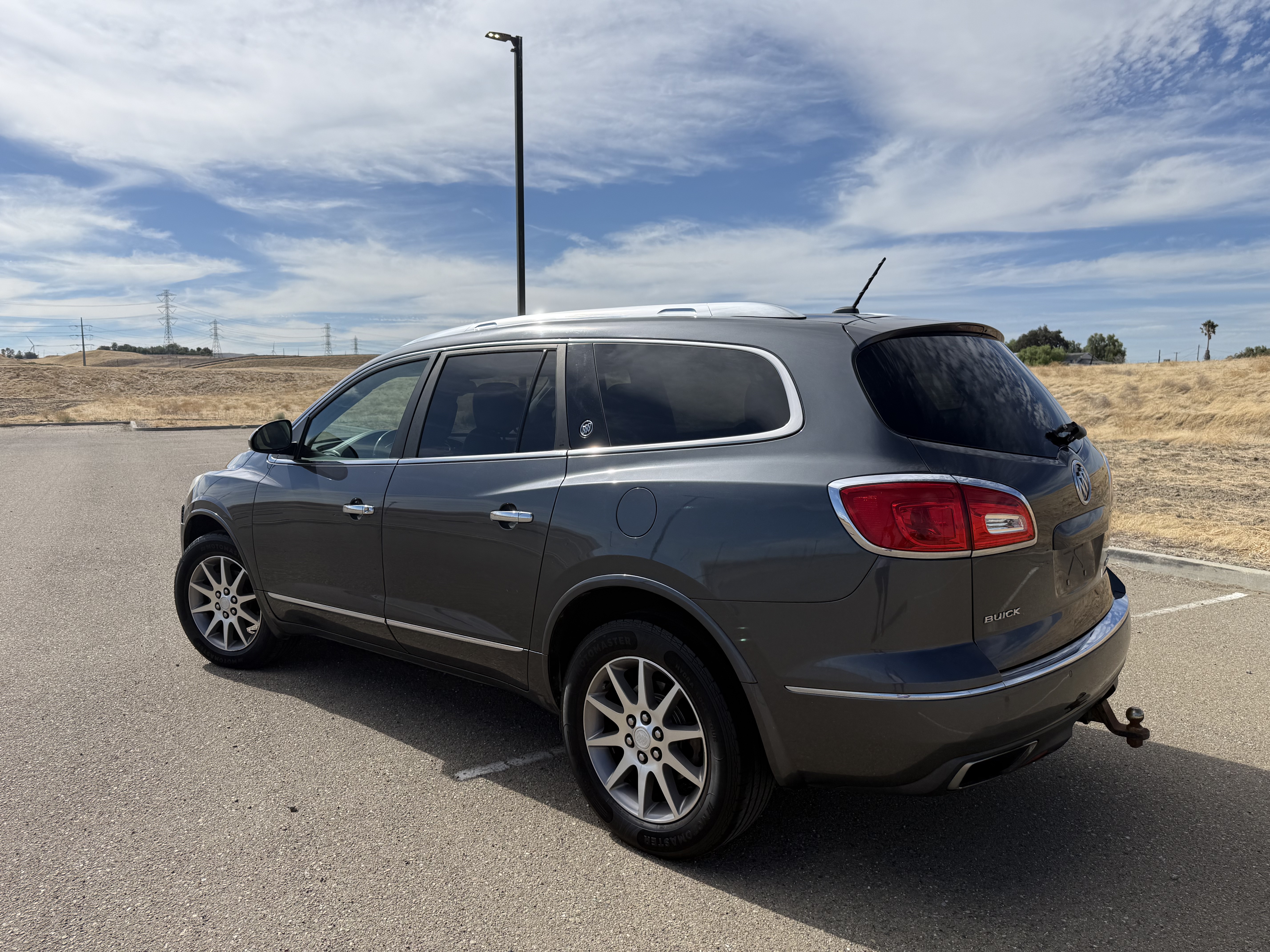 Used 2014 Buick Enclave Leather FWD image 4