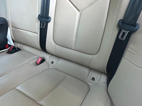 Used 2021 Porsche Macan image 12