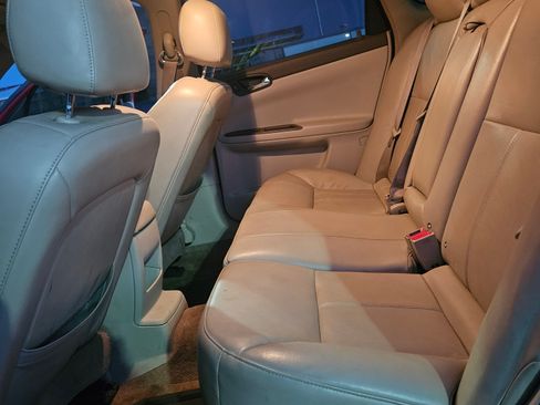 Used 2008 Chevrolet Impala LT w/ Luxury Edition Package image 6
