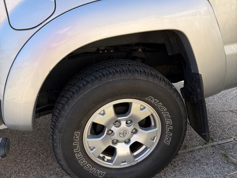 Used 2009 Toyota Tacoma 4x4 Double Cab image 16