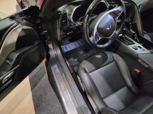 Used 2019 Chevrolet Corvette ZR1 image 9