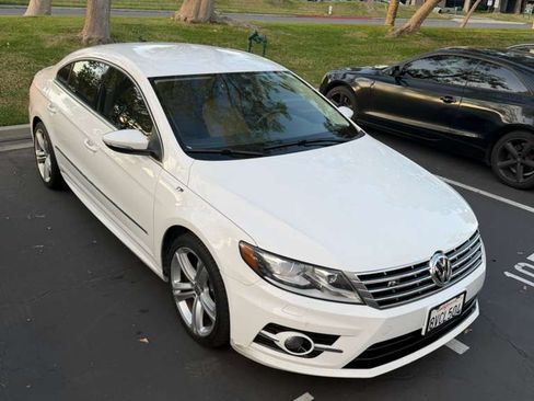 Used 2015 Volkswagen CC R-Line image 2