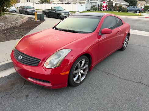 Used 2004 INFINITI G35 Coupe w/ Premium Pkg image 1