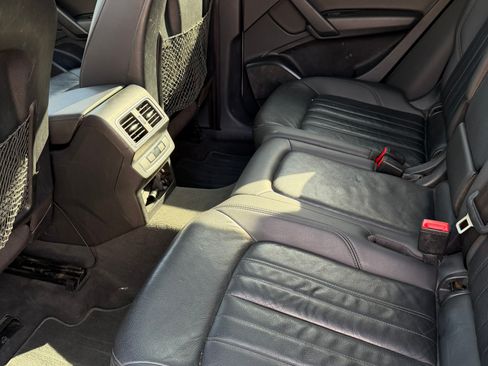 Used 2019 Audi Q5 2.0T Premium w/ Convenience Package image 10