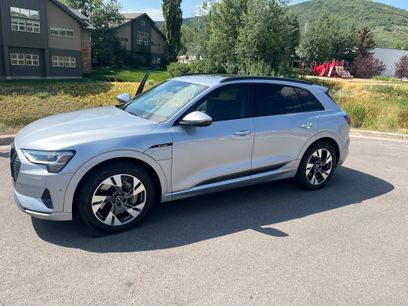 Used 2022 Audi e-tron Premium w/ Convenience Plus Package