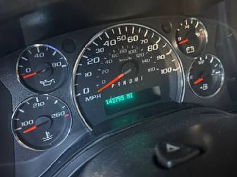 Used 2012 GMC Savana 3500 image 4