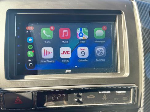 Used 2014 Toyota Tacoma PreRunner image 11