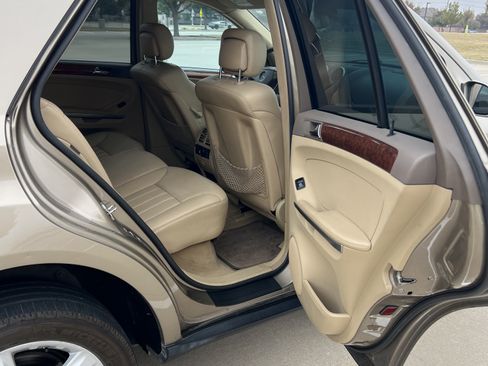 Used 2008 Mercedes-Benz ML 350 4MATIC image 12