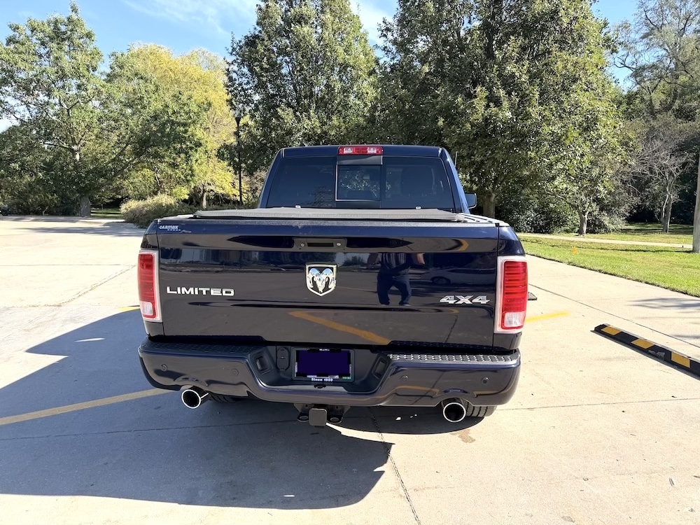 Used 2015 RAM 1500 Limited AWD/4WD image 4