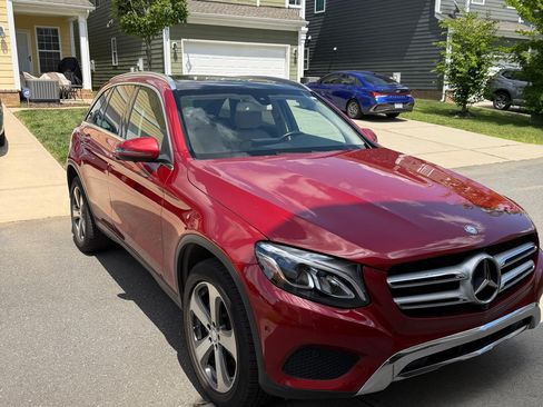 Used 2017 Mercedes-Benz GLC 300 image 10