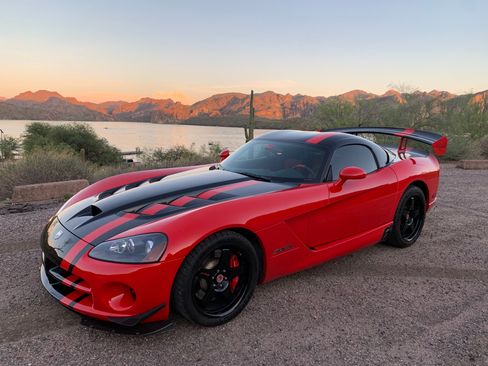 Used 2008 Dodge Viper SRT-10 w/ Competition Group RWD image 18