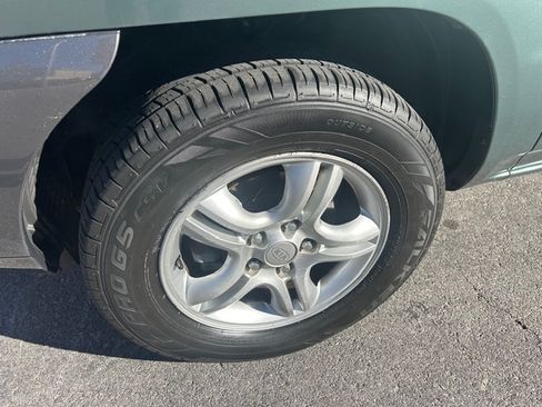 Used 2007 Kia Sportage LX image 9