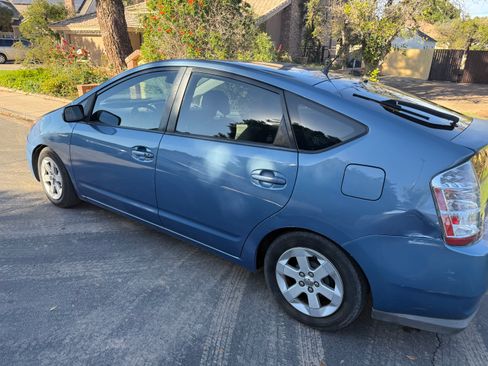 Used 2008 Toyota Prius image 2