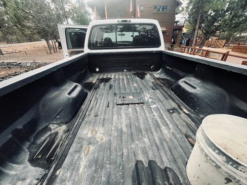 Used 1999 Ford F350 4x4 Crew Cab DRW Super Duty image 18