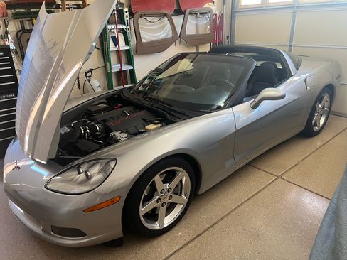 Used 2007 Chevrolet Corvette Coupe image 19