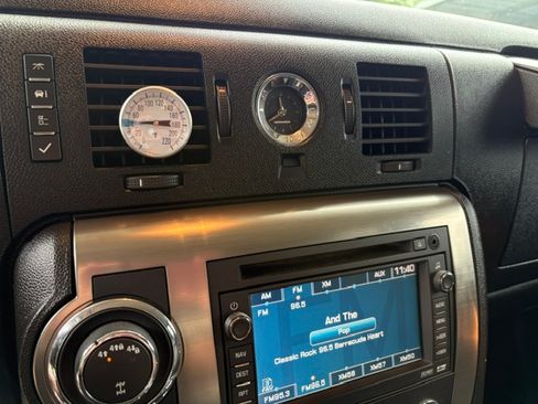 Used 2009 HUMMER H2 Luxury AWD/4WD image 17