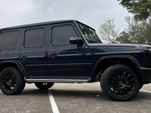 Used 2023 Mercedes-Benz G 550 image 1
