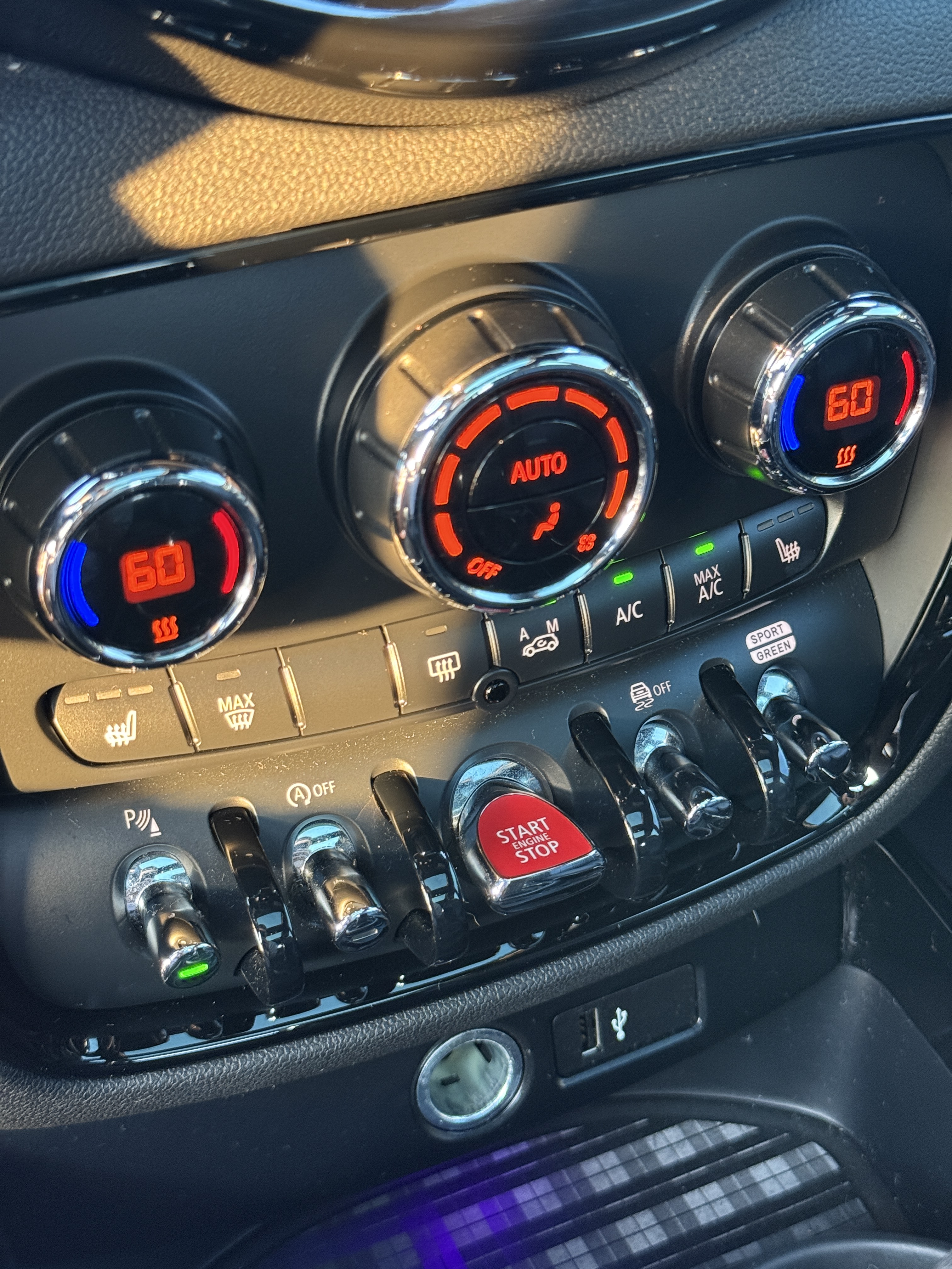 Used 2021 MINI Cooper Clubman John Cooper Works w/ Driver Assistance Package AWD/4WD image 13