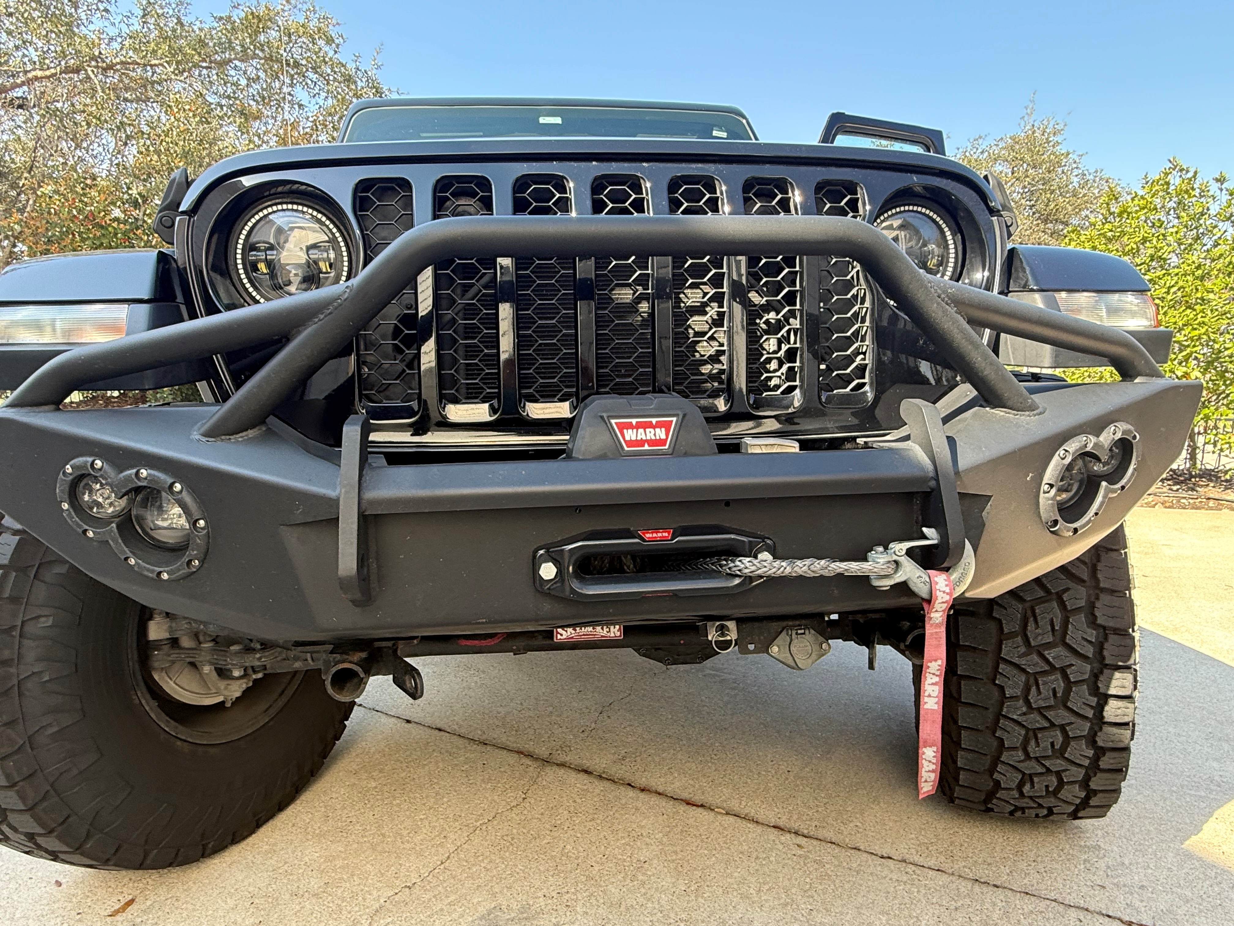 Used 2020 Jeep Gladiator Sport w/ Quick Order Package 24S AWD/4WD image 16