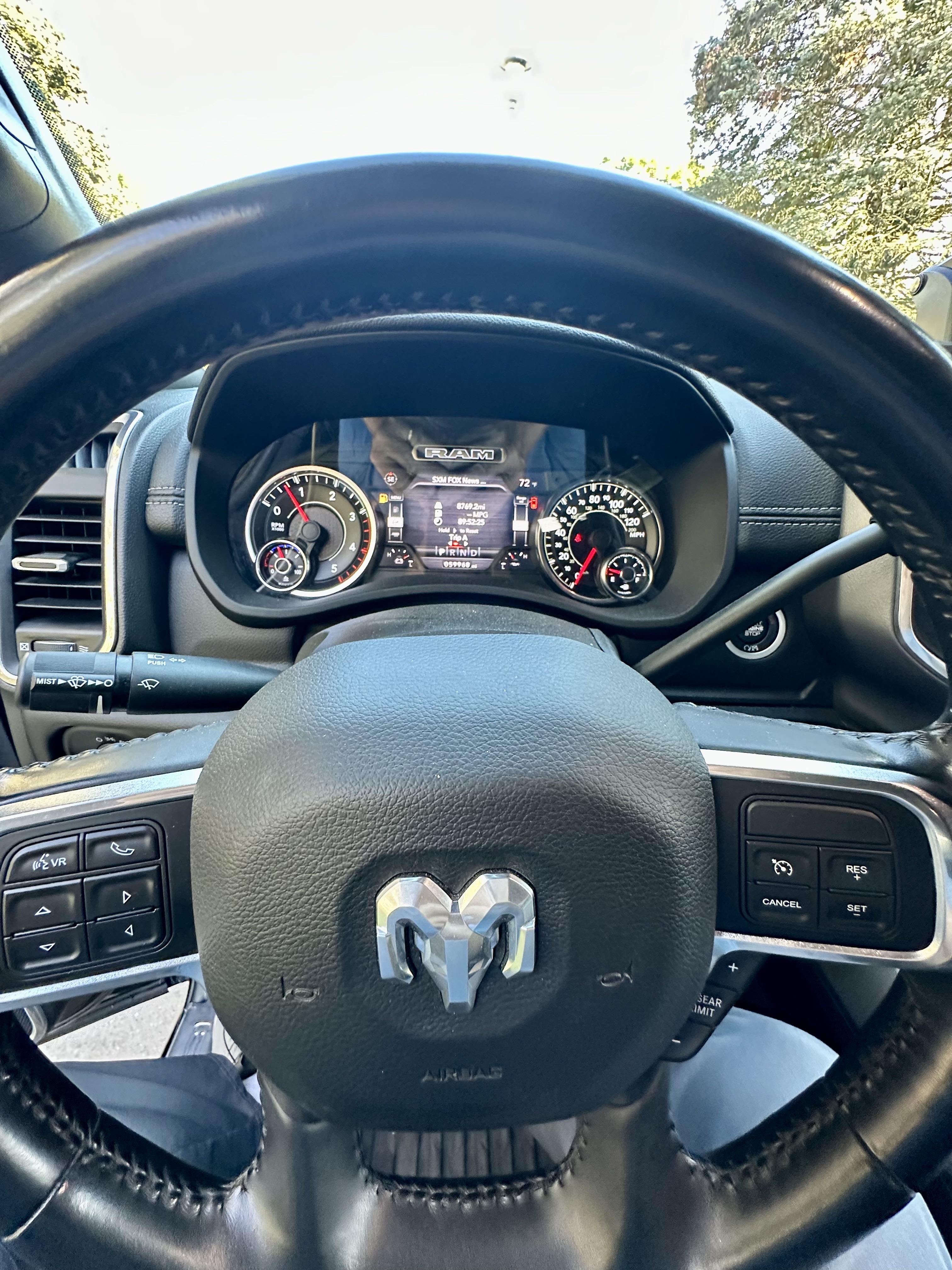 Used 2021 RAM 3500 Laramie w/ Safety Group B AWD/4WD image 15