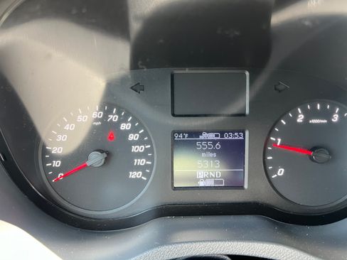 Used 2021 Mercedes-Benz Sprinter 2500 image 13