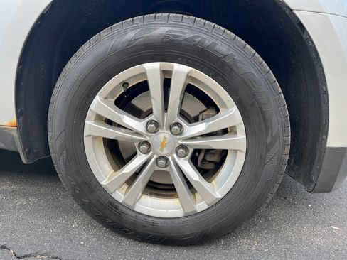 Used 2014 Chevrolet Equinox LS AWD/4WD image 13