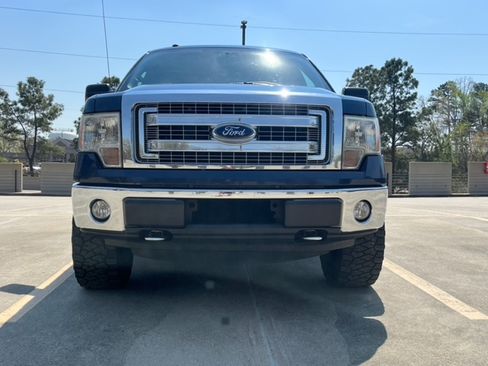 Used 2014 Ford F150 XLT w/ Equipment Group 302A Luxury image 2