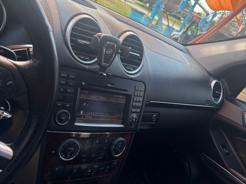 Used 2009 Mercedes-Benz GL 450 4MATIC image 8