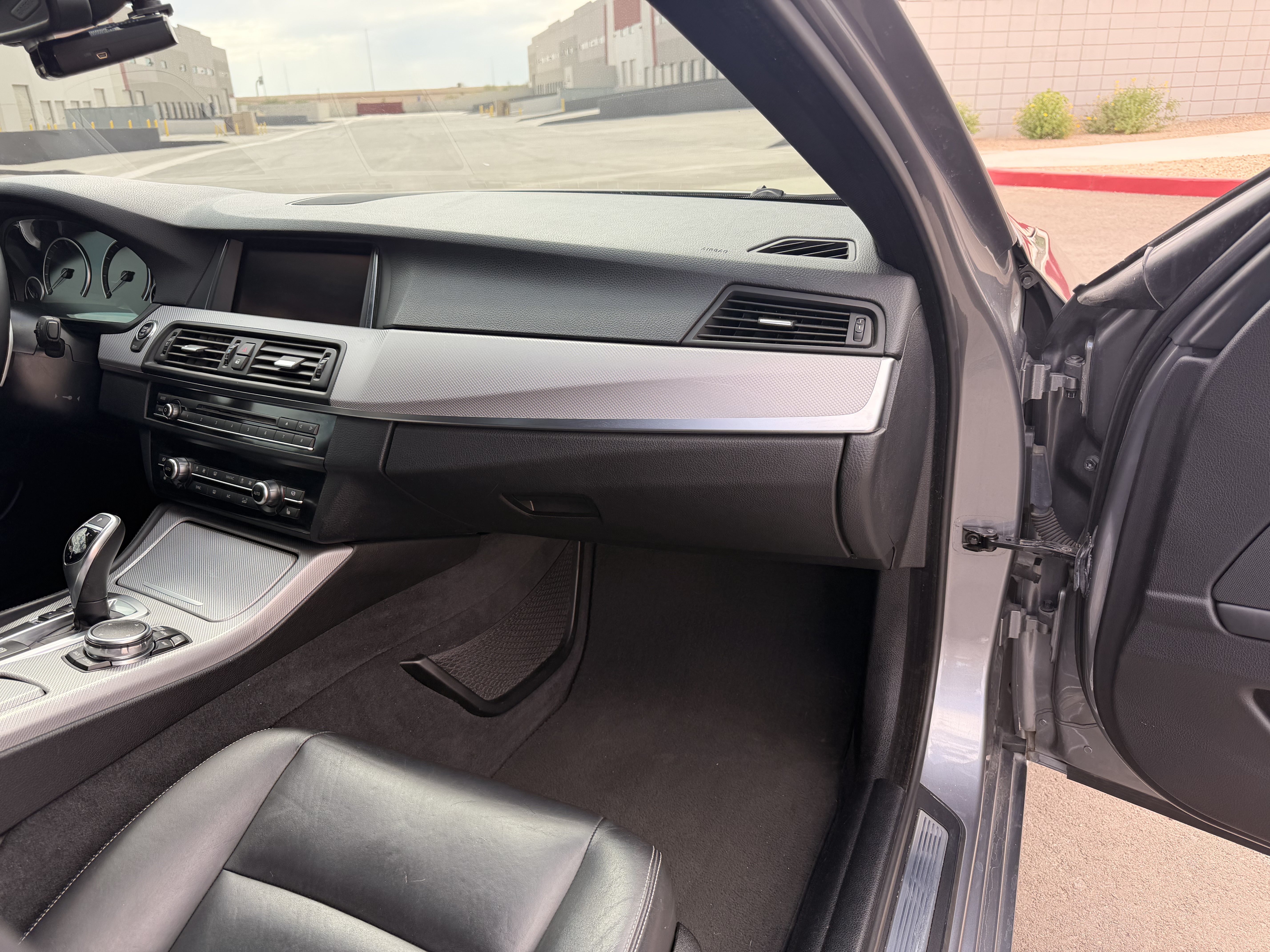 Used 2016 BMW 535i xDrive Sedan AWD/4WD image 21