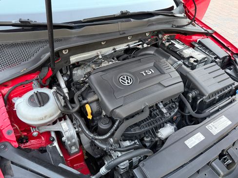 Used 2017 Volkswagen GTI Sport FWD image 32