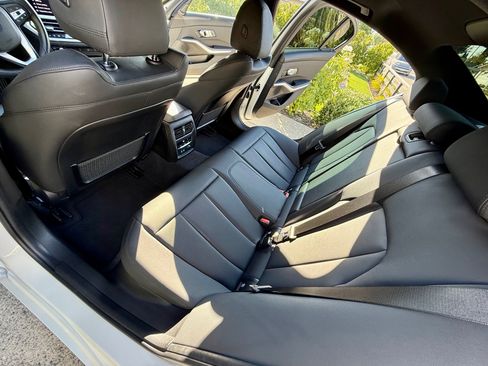 Used 2020 BMW 330i Sedan w/ Convenience Package image 13