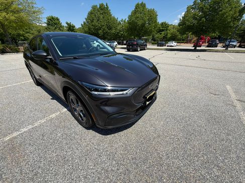 Used 2021 Ford Mustang Mach-E Select AWD/4WD image 25