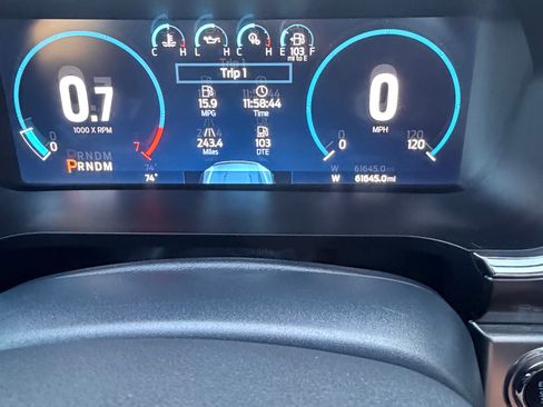 Used 2022 Ford F150 Lariat AWD/4WD image 14