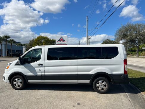 Used 2020 Ford Transit 350 XLT image 10