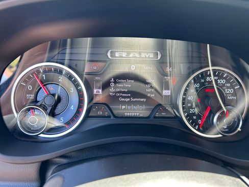 Used 2019 RAM 3500 Laramie image 23