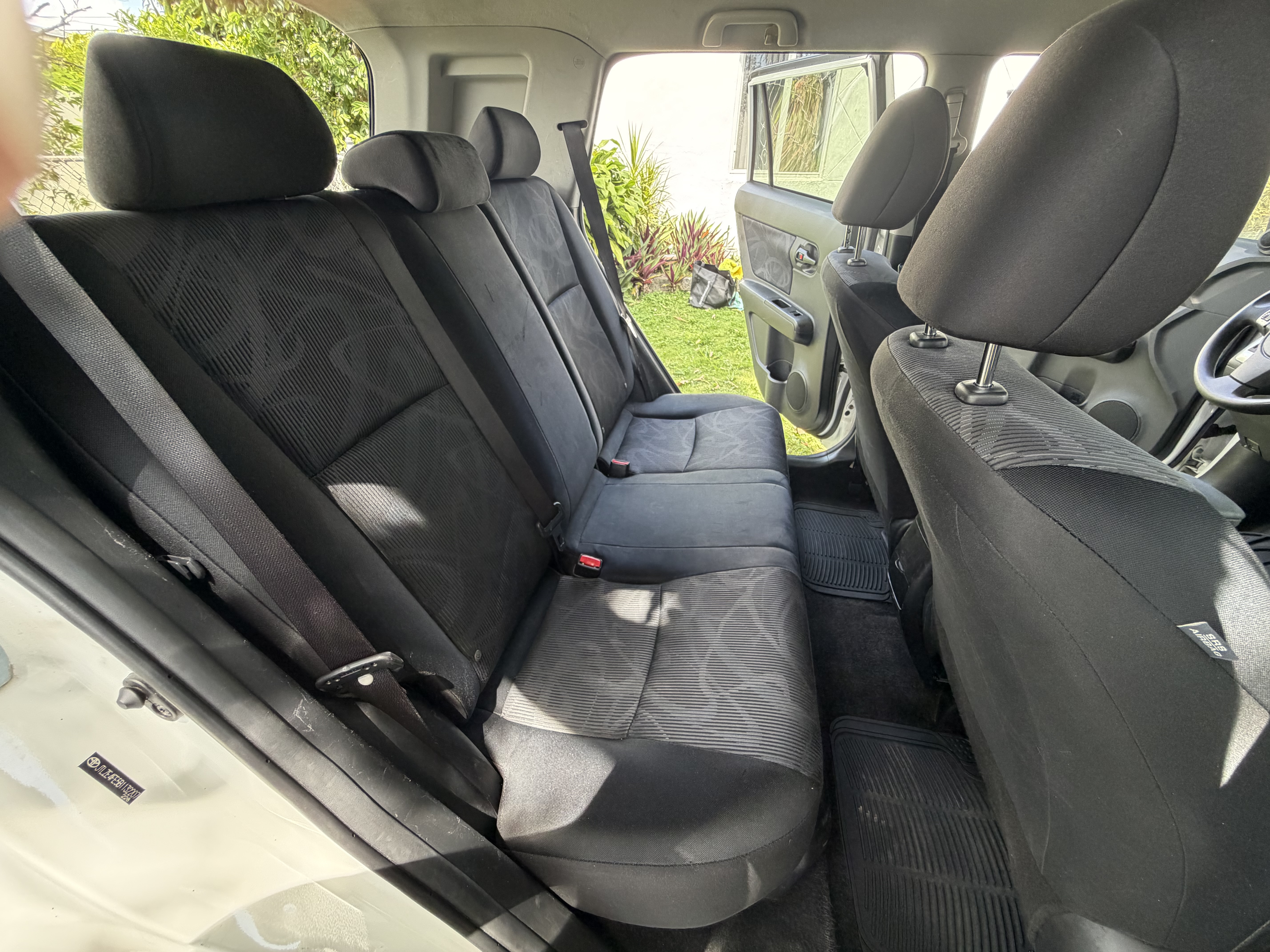 Used 2011 Scion xB FWD image 11