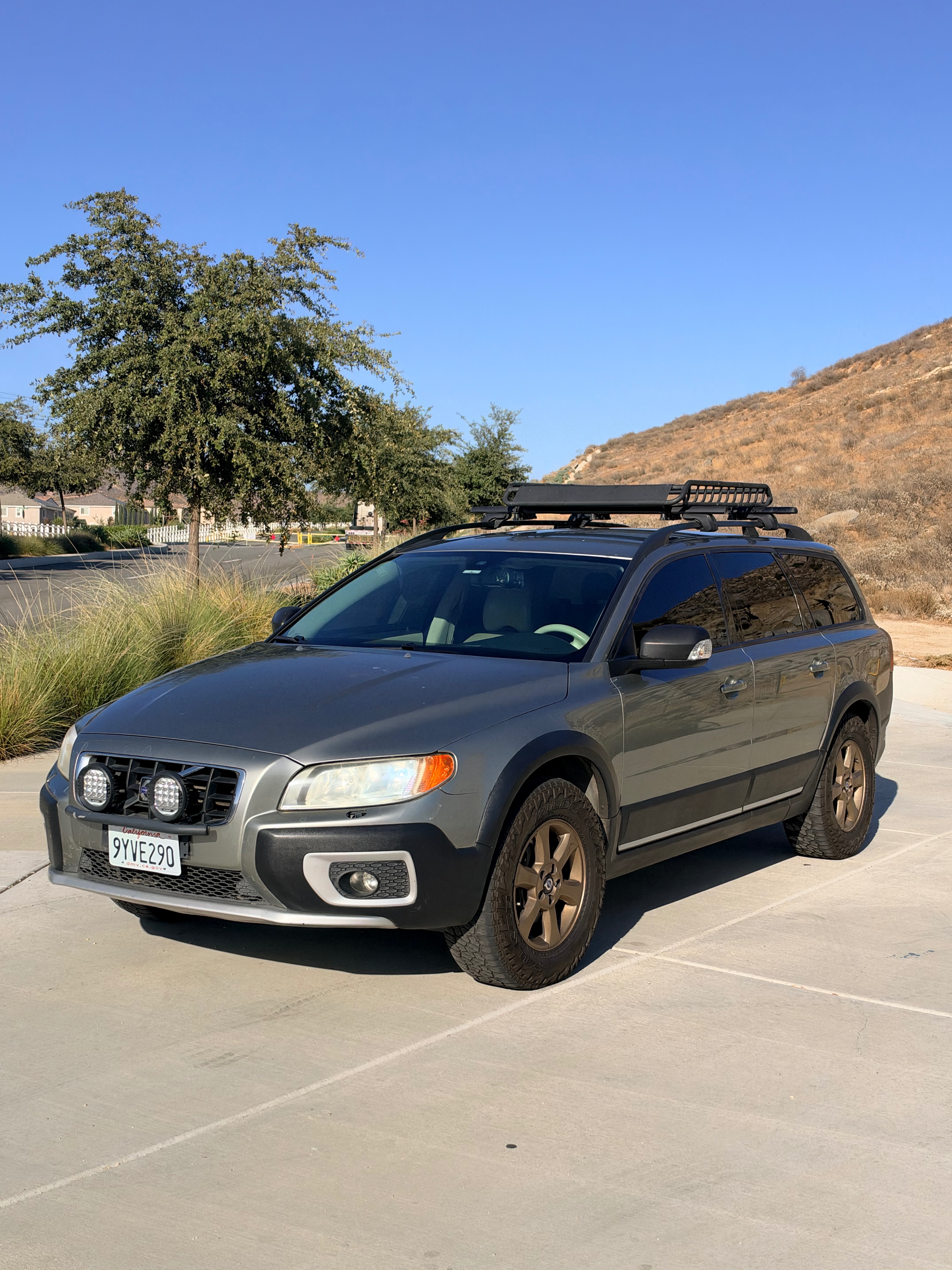 Used 2008 Volvo XC70 3.2 AWD/4WD image 1
