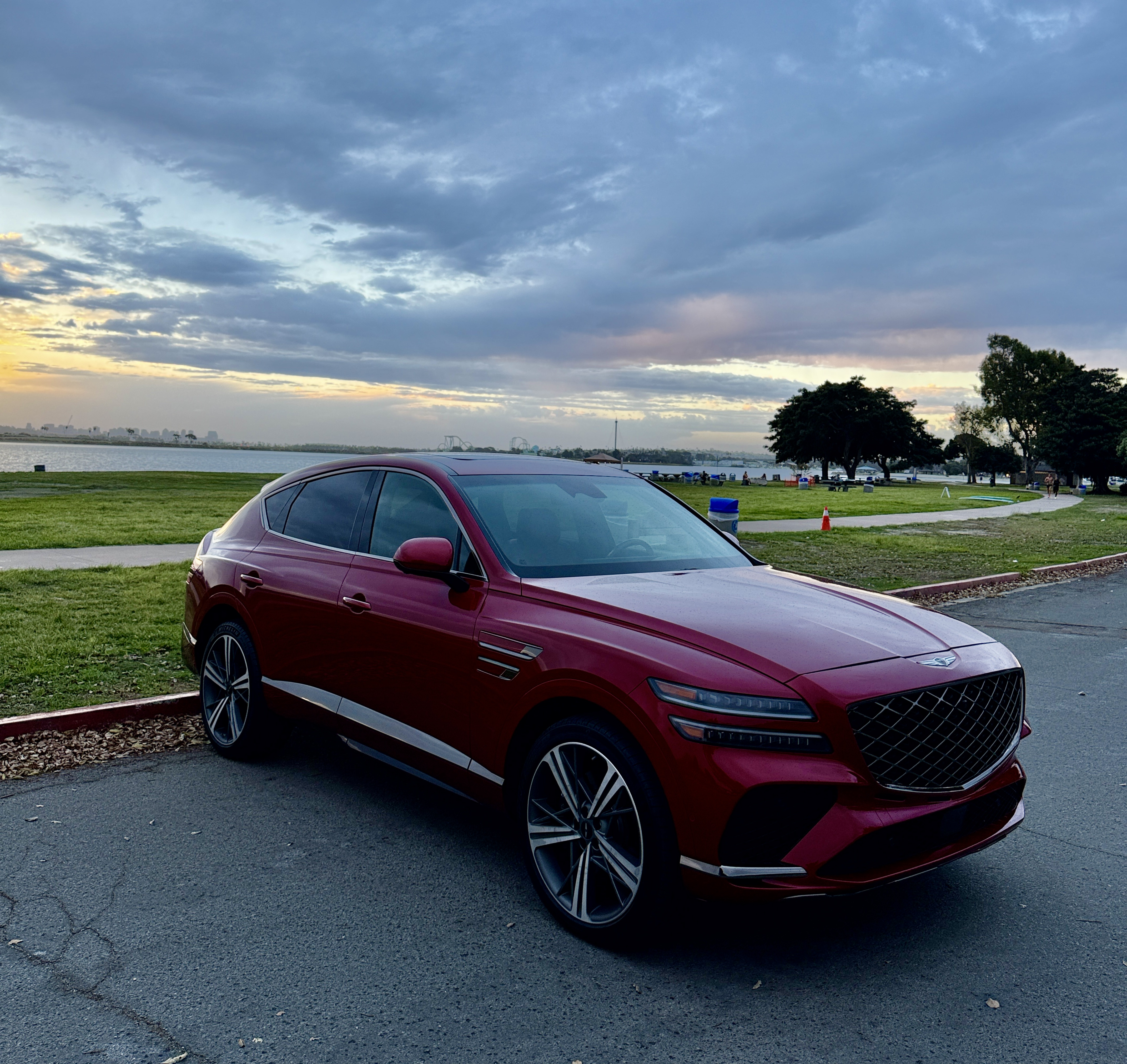 Used 2025 Genesis GV80 3.5T e-SC AWD/4WD image 4