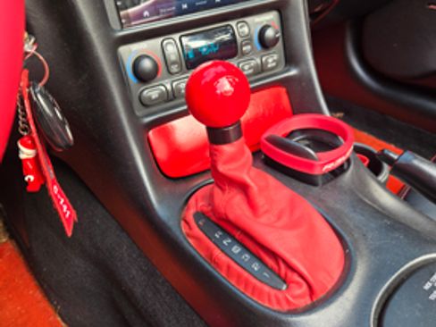 Used 1998 Chevrolet Corvette Convertible 2D w/ Memory Pkg image 24