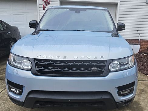 Used 2016 Land Rover Range Rover Sport Supercharged image 4
