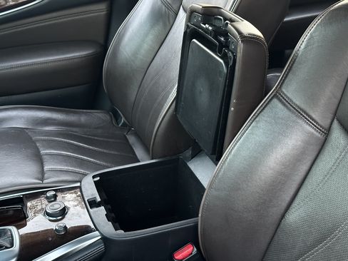 Used 2014 INFINITI QX60 3.5 Sport Utility 4D w/ Premium Plus Package image 15