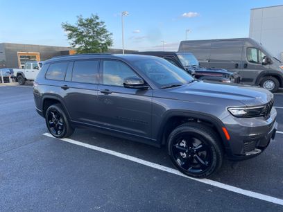 Used 2023 Jeep Grand Cherokee L Altitude
