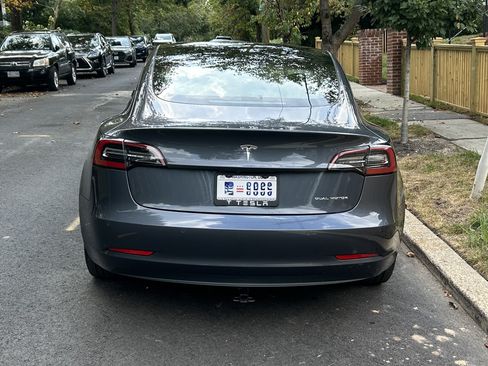 Used 2021 Tesla Model 3 Long Range image 5