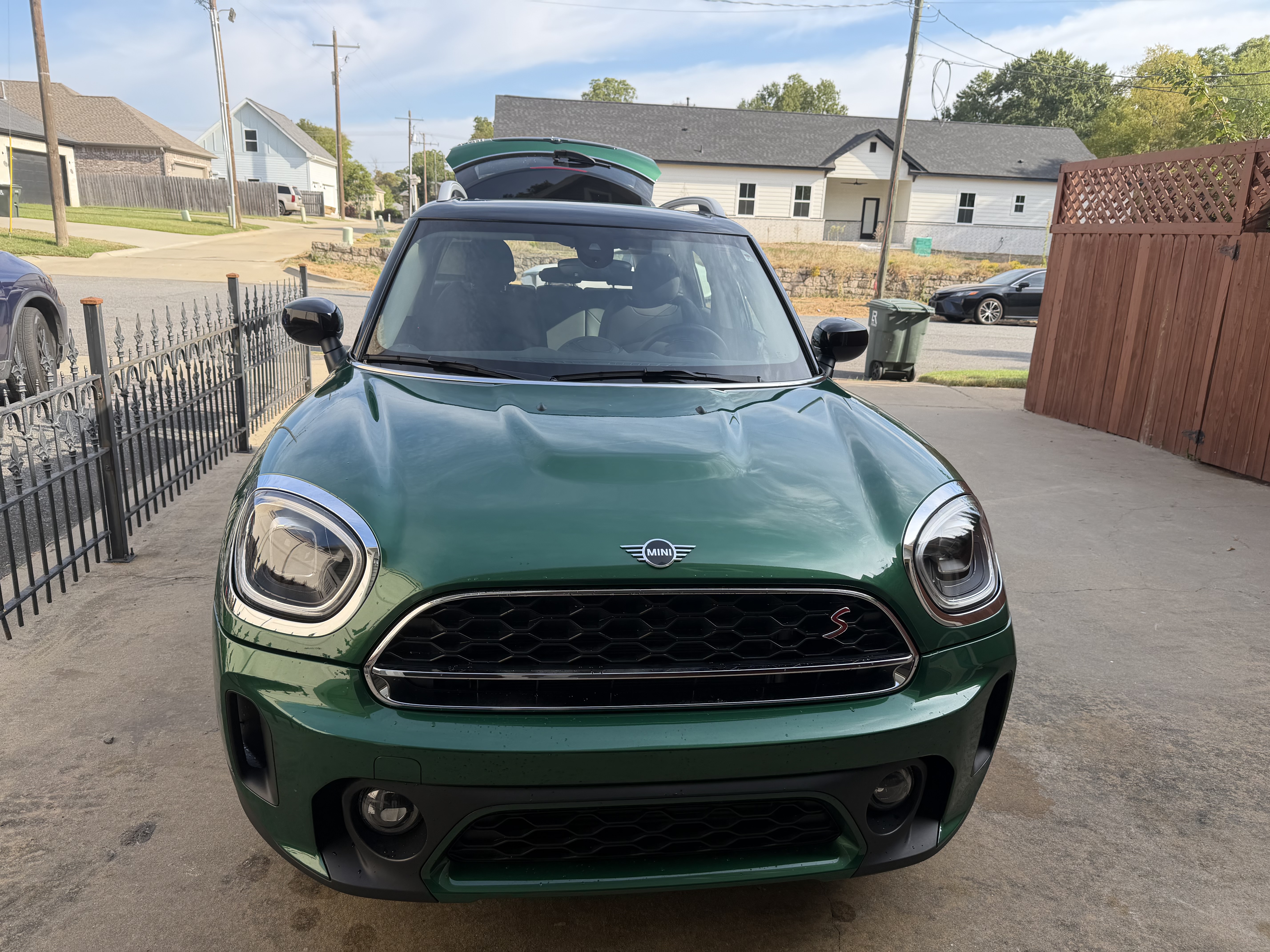Used 2024 MINI Cooper Countryman S FWD image 2